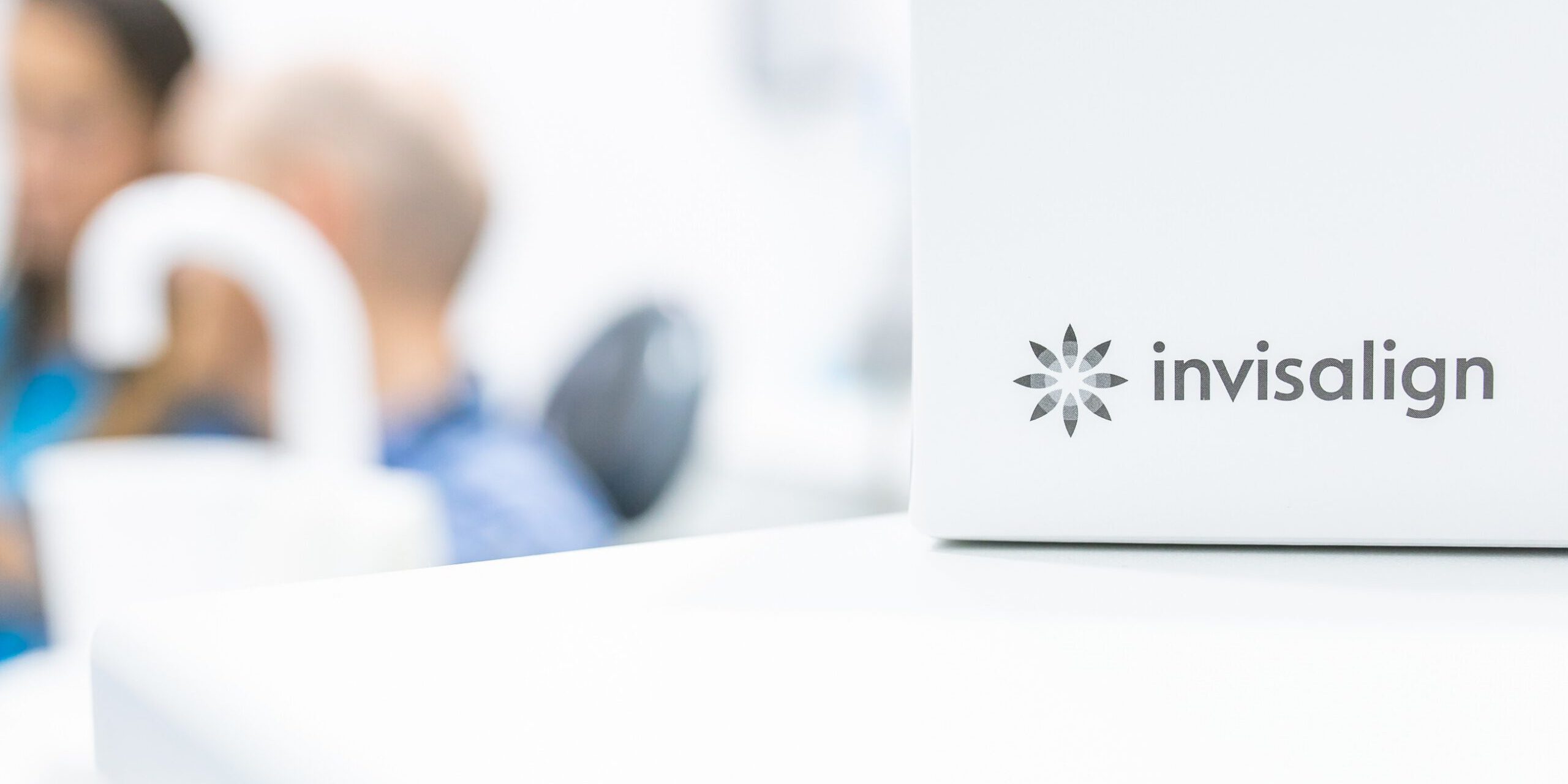 ortodoncia con férulas en Burjassot – Invisalign ortodoncia con férulas en Burjassot - Invisalign