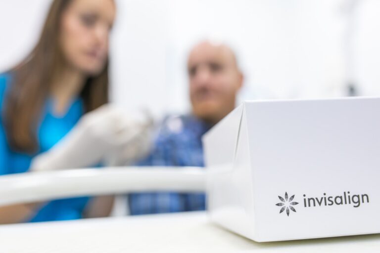 ortodoncia sin Brackets en Burjassot – invisalign ortodoncia sin Brackets en Burjassot - invisalign