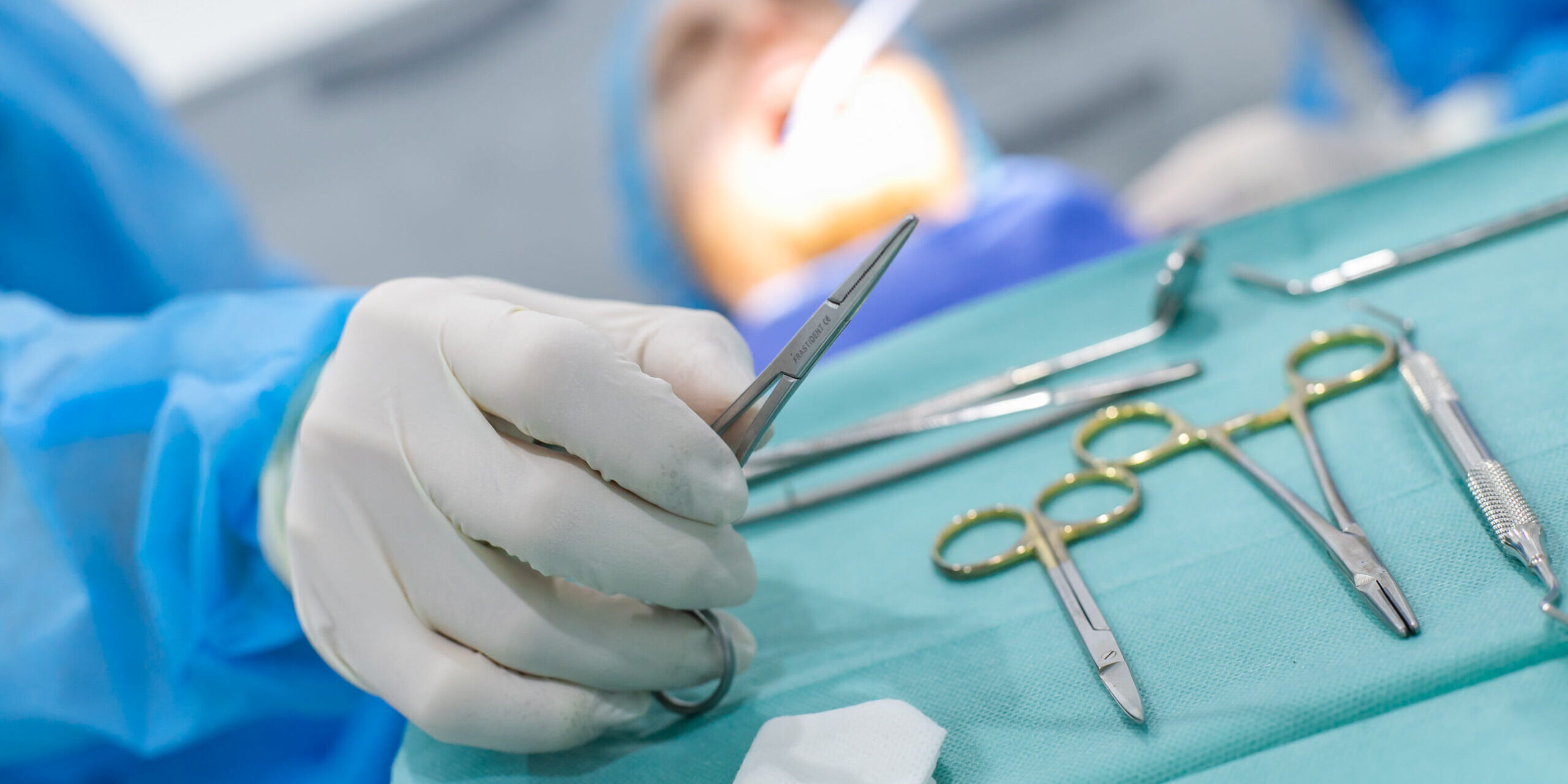 implante dental inmediato en Valencia - herramientas