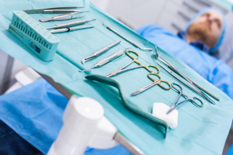 implantes fijos en el mismo día en Valencia - tumbado