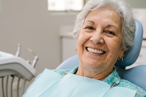 Implantes subperiósticos en Valencia – Señora Implantes subperiósticos en Valencia - Señora